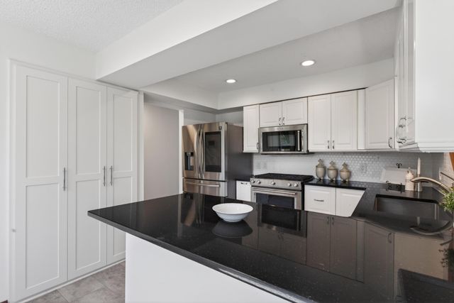 14322 Raven Street NW, Andover, MN 55304