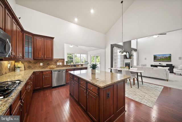 4664 GLASS MOUNTAIN WAY, Haymarket, VA 20169