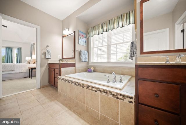 4664 GLASS MOUNTAIN WAY, Haymarket, VA 20169