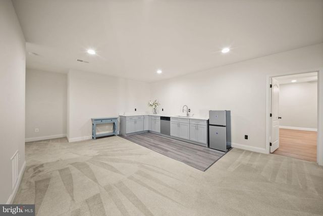 4664 GLASS MOUNTAIN WAY, Haymarket, VA 20169