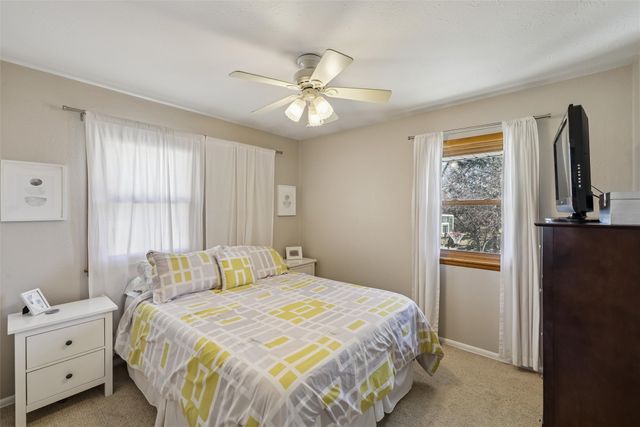 504 N 10th Street, Indianola, IA 50125