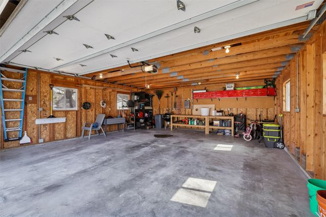 504 N 10th Street, Indianola, IA 50125