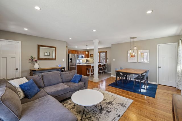 504 N 10th Street, Indianola, IA 50125