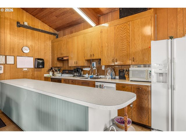 3500 Se CONCORD Rd 55, Milwaukie, OR 97267