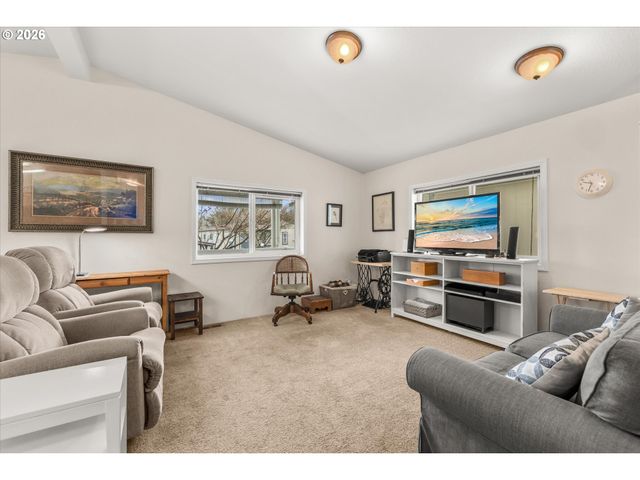 3500 Se CONCORD Rd 55, Milwaukie, OR 97267