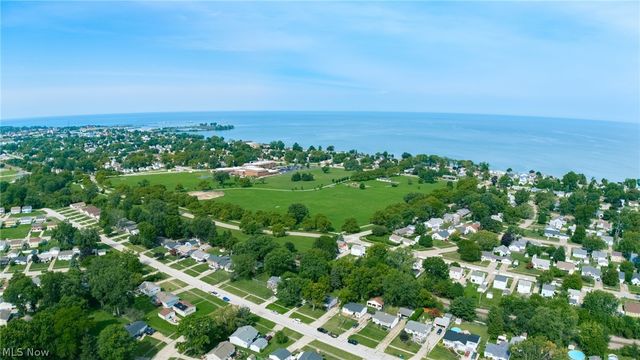 2123 G Street, Lorain, OH 44052