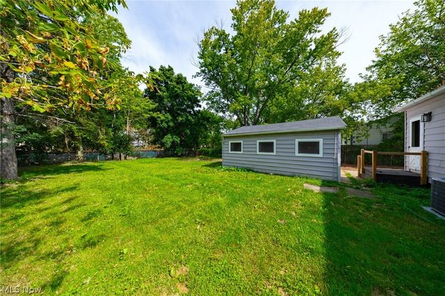 2123 G Street, Lorain, OH 44052