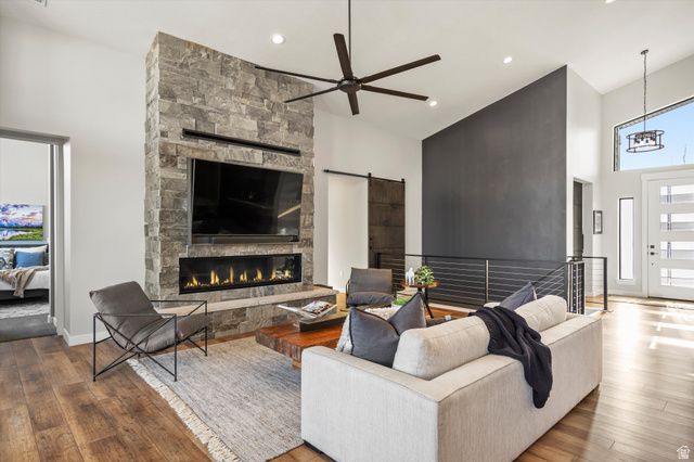 6260 E HAWKS LN, Huntsville, UT 84317