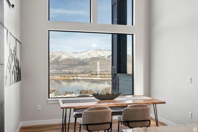 6260 E HAWKS LN, Huntsville, UT 84317