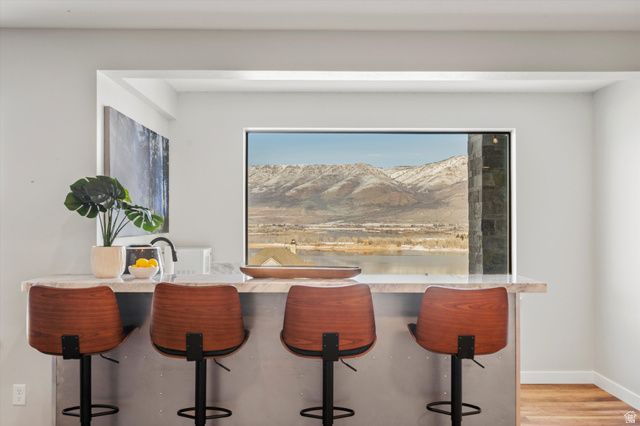 6260 E HAWKS LN, Huntsville, UT 84317