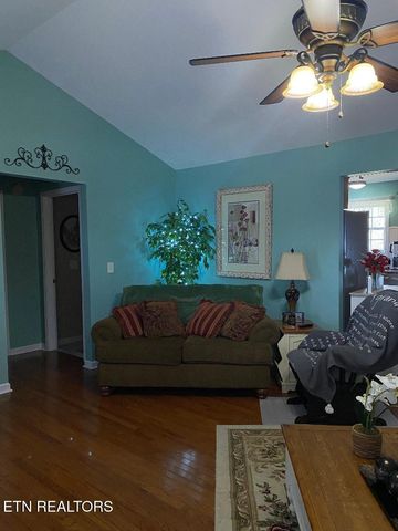 400 Oakhill Drive, Sweetwater, TN 37874