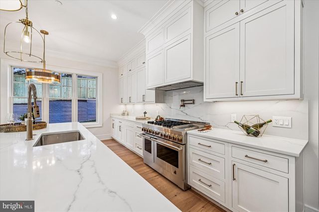 7904 ROCTON AVE, Chevy Chase, MD 20815