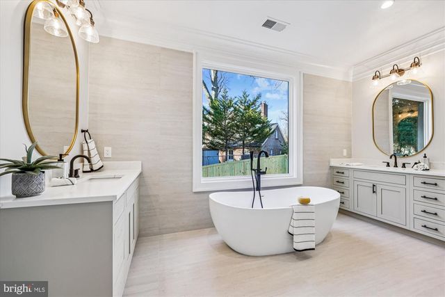 7904 ROCTON AVE, Chevy Chase, MD 20815