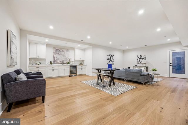 7904 ROCTON AVE, Chevy Chase, MD 20815