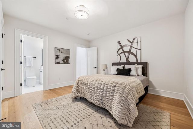 7904 ROCTON AVE, Chevy Chase, MD 20815