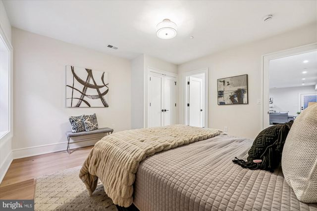 7904 ROCTON AVE, Chevy Chase, MD 20815