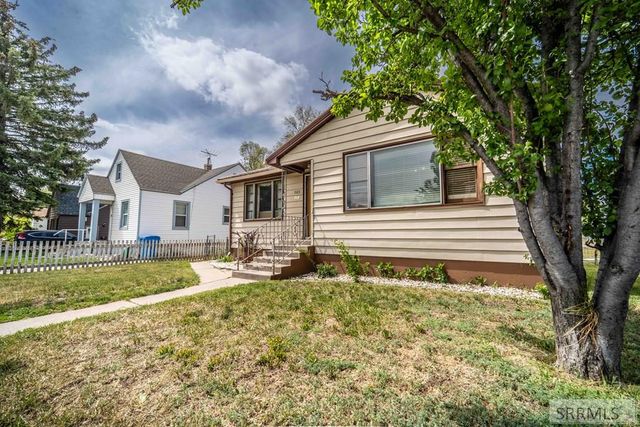 1125 S 3rd Avenue, Pocatello, ID 83201