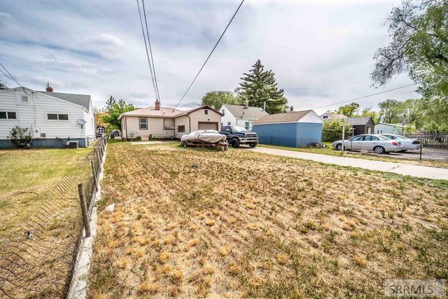 1125 S 3rd Avenue, Pocatello, ID 83201