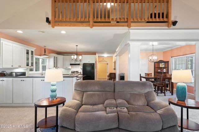 592 Arnolds Beach Road, Roper, NC 27970