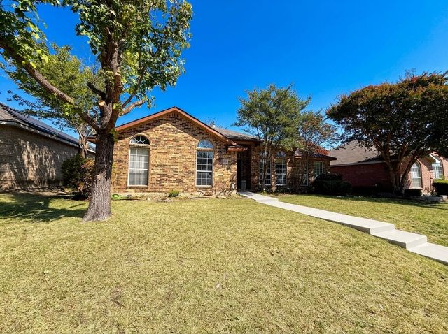 2306 Summit Drive, Mckinney, TX 75071