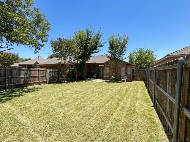 2306 Summit Drive, Mckinney, TX 75071
