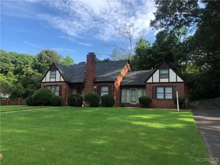 8832 Lyndale Dr, Chesterfield, VA 23235