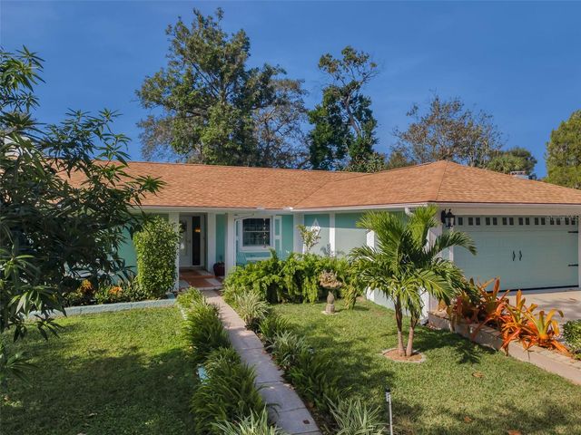 1031 ANCLOTE DRIVE, Tarpon Springs, FL 34689