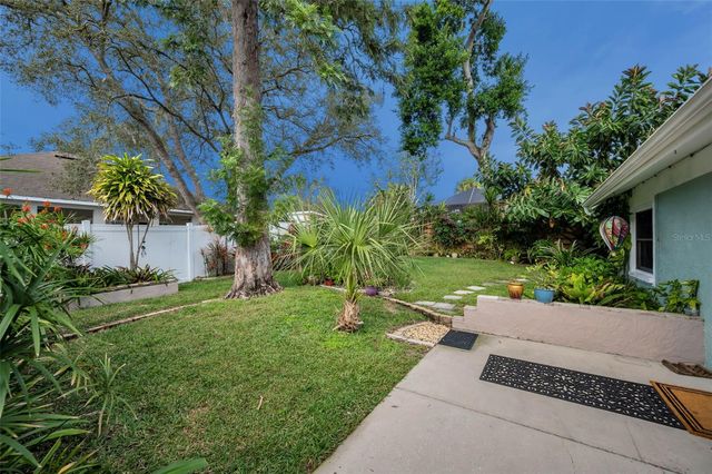 1031 ANCLOTE DRIVE, Tarpon Springs, FL 34689