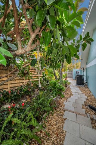 1031 ANCLOTE DRIVE, Tarpon Springs, FL 34689