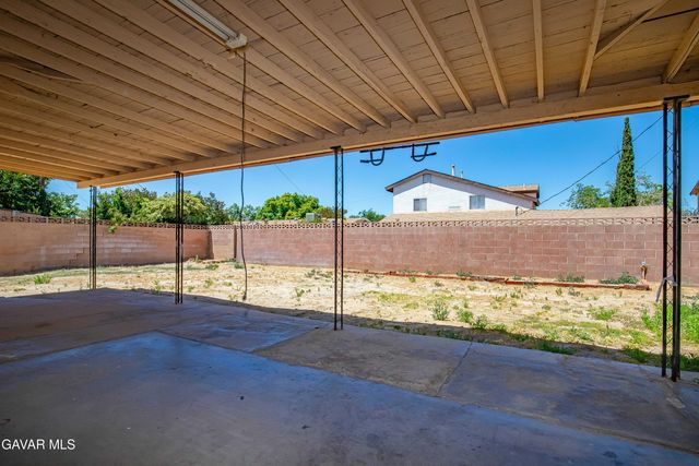44841 5th Street, Lancaster, CA 93535
