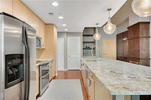 860 Peachtree Street NE 2504, Atlanta, GA 30308