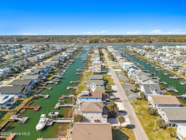 41 Wilmington Street, Ocean Isle Beach, NC 28469
