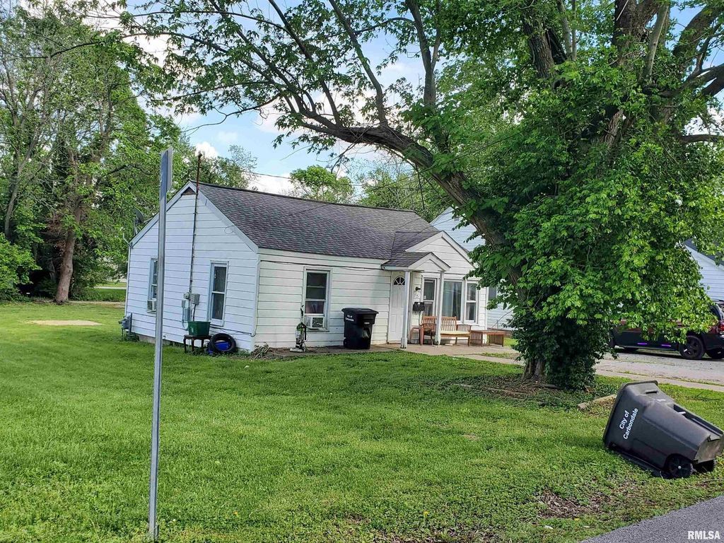 715 N Carico Street, Carbondale, IL 62901