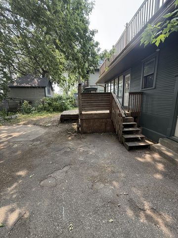 2209 Aldrich Avenue S, Minneapolis, MN 55405