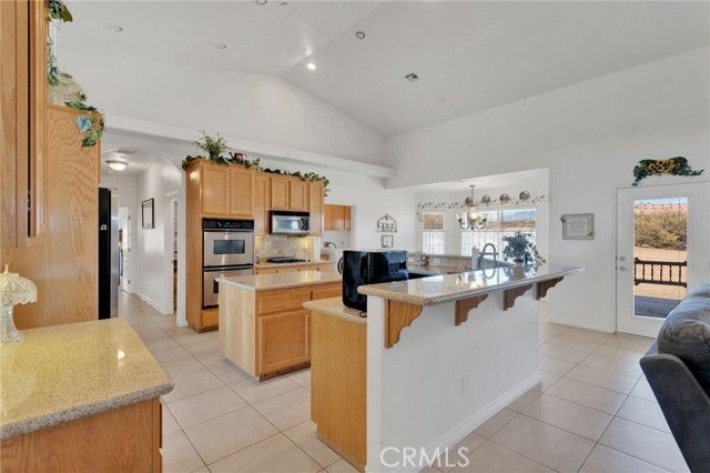 8482 Tumbleweed Road, Phelan, CA 92371