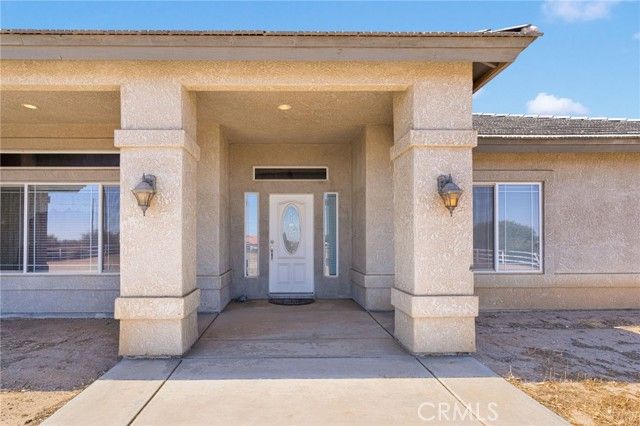 8482 Tumbleweed Road, Phelan, CA 92371