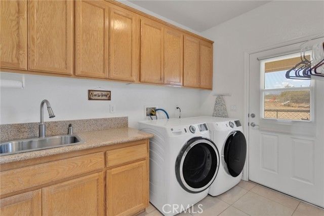 8482 Tumbleweed Road, Phelan, CA 92371