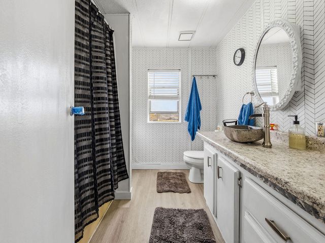 4836 Barney Court, Klamath Falls, OR 97601