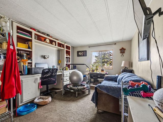 4836 Barney Court, Klamath Falls, OR 97601