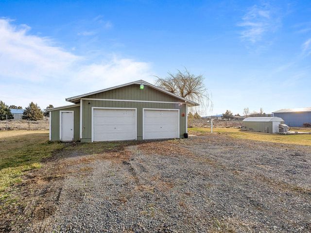 4836 Barney Court, Klamath Falls, OR 97601