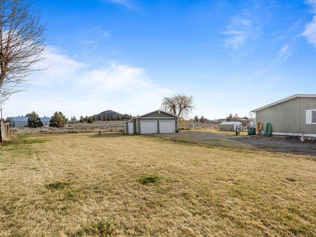 4836 Barney Court, Klamath Falls, OR 97601