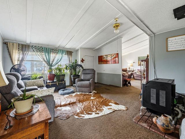 4836 Barney Court, Klamath Falls, OR 97601