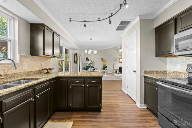 35 Pleasant Court, Monroe, OH 45050