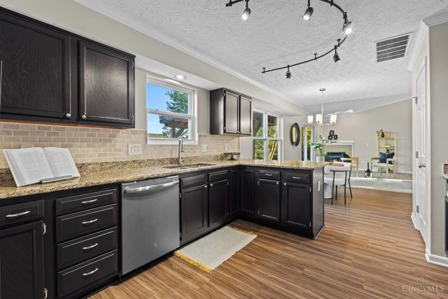 35 Pleasant Court, Monroe, OH 45050