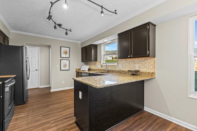 35 Pleasant Court, Monroe, OH 45050