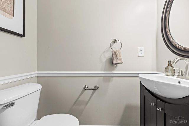 35 Pleasant Court, Monroe, OH 45050