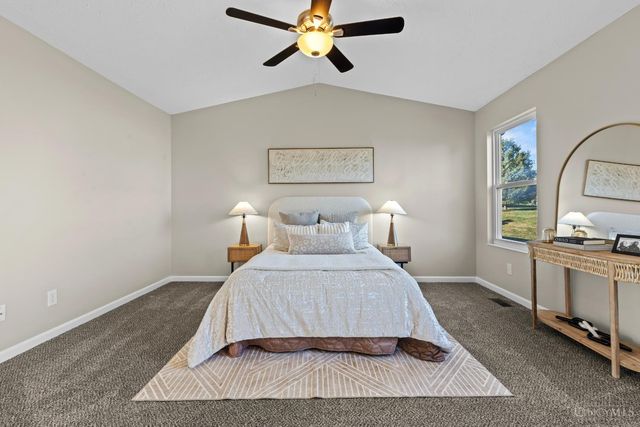 35 Pleasant Court, Monroe, OH 45050