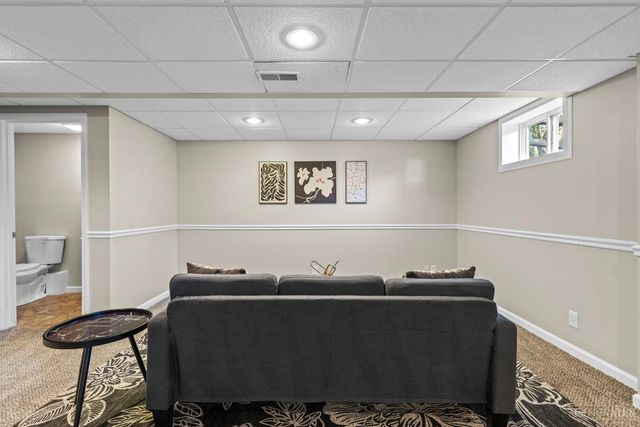 35 Pleasant Court, Monroe, OH 45050