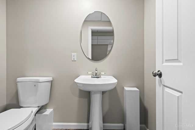 35 Pleasant Court, Monroe, OH 45050