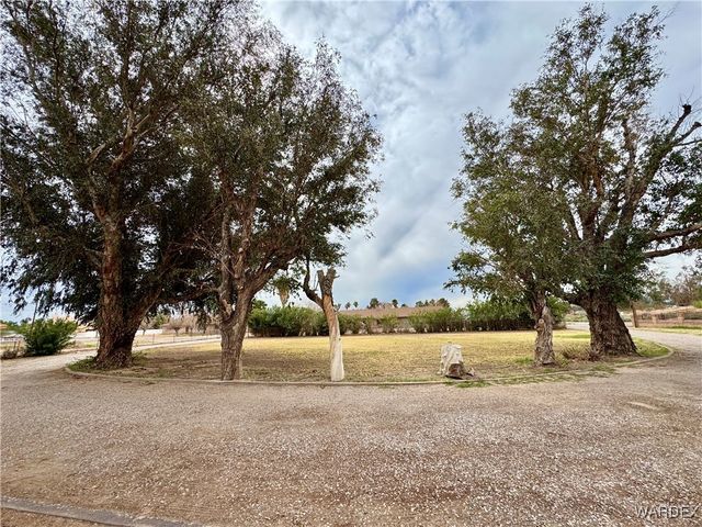 1713 E Cottonwood Lane, Mohave Valley, AZ 86440